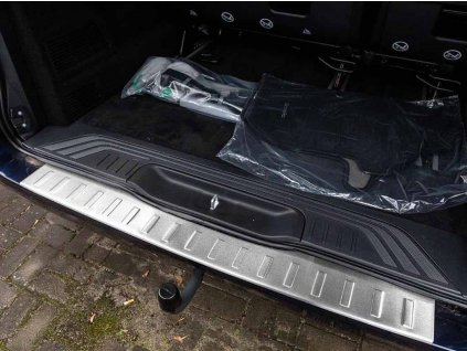 Kryt prahu pátých dveří Mercedes Vito/V-Class W447 2014-2026 • nerez • ADO Pro