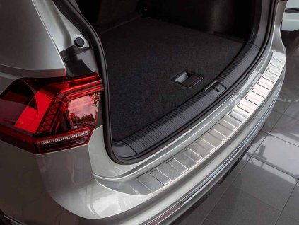 Kryt prahu pátých dveří VW Tiguan II 2016-2023 i na facelift 2022 • nerez • ADO Pro