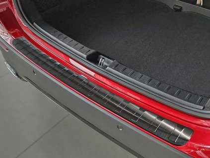 Kryt prahu pátých dveří Mercedes GLA II H247 2020-2025 • černý nerez • AVISA