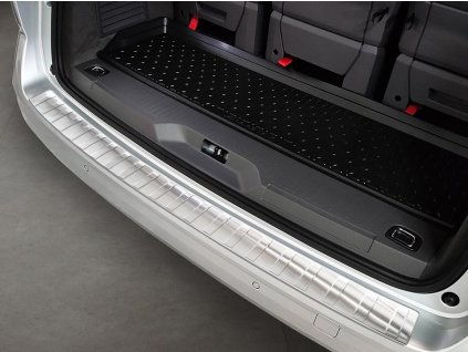 Kryt prahu pátých dveří VW T7 Multivan 2022-2026 • nerez • AVISA