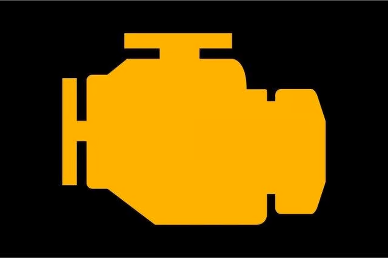 Kontrolka motoru: Co znamená a jak správně reagovat?