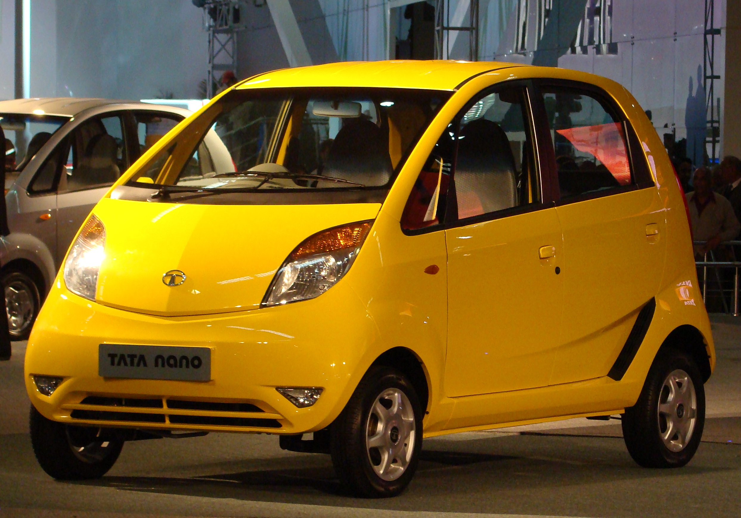 Tata_Nano_Yellow