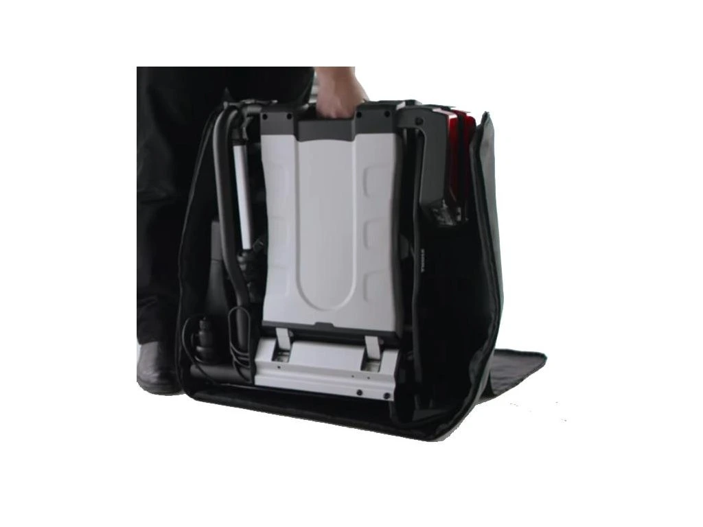 TH931100 EasyFold XT Carrying Bag 2