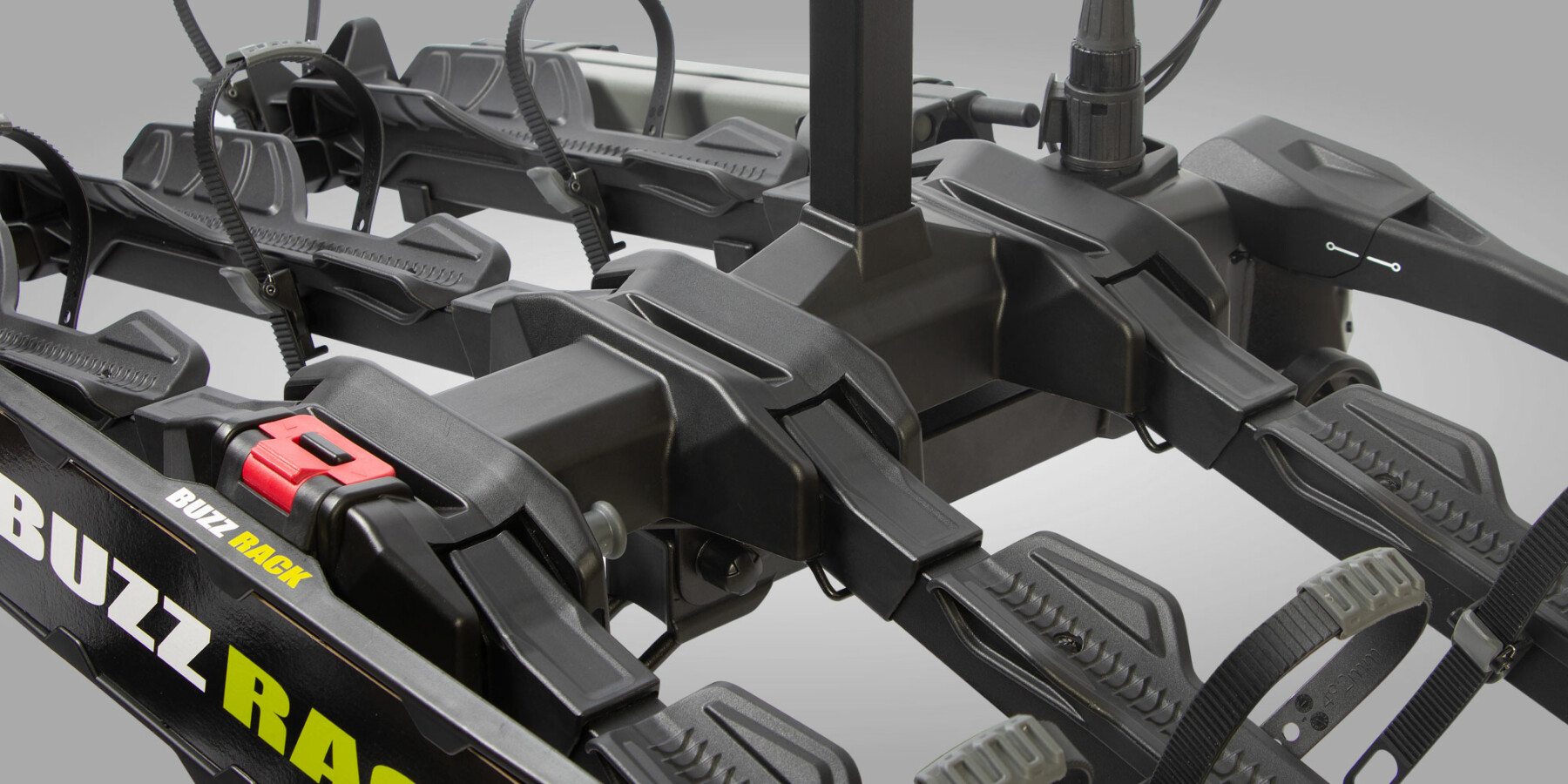 BUZZRACK SCORPION PRO 3 - nosič 3 kol na tažné zařízení