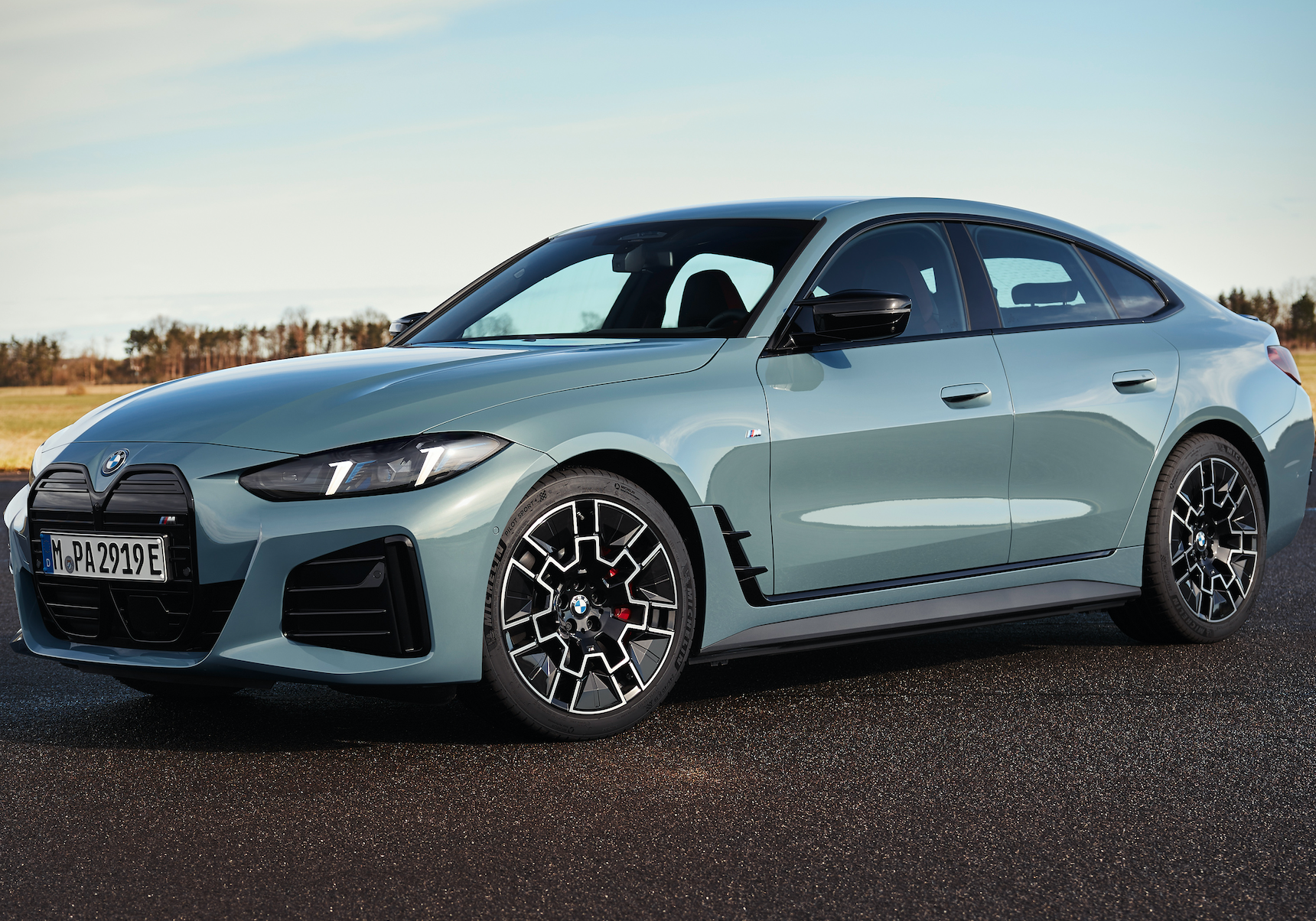 NOVÉ BMW i4 & 4 GRAN COUPÉ