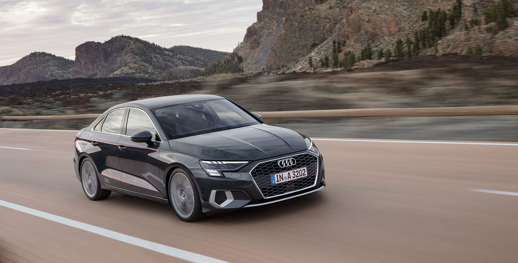 AUDI A3 LIMUZÍNA - novinka 2020