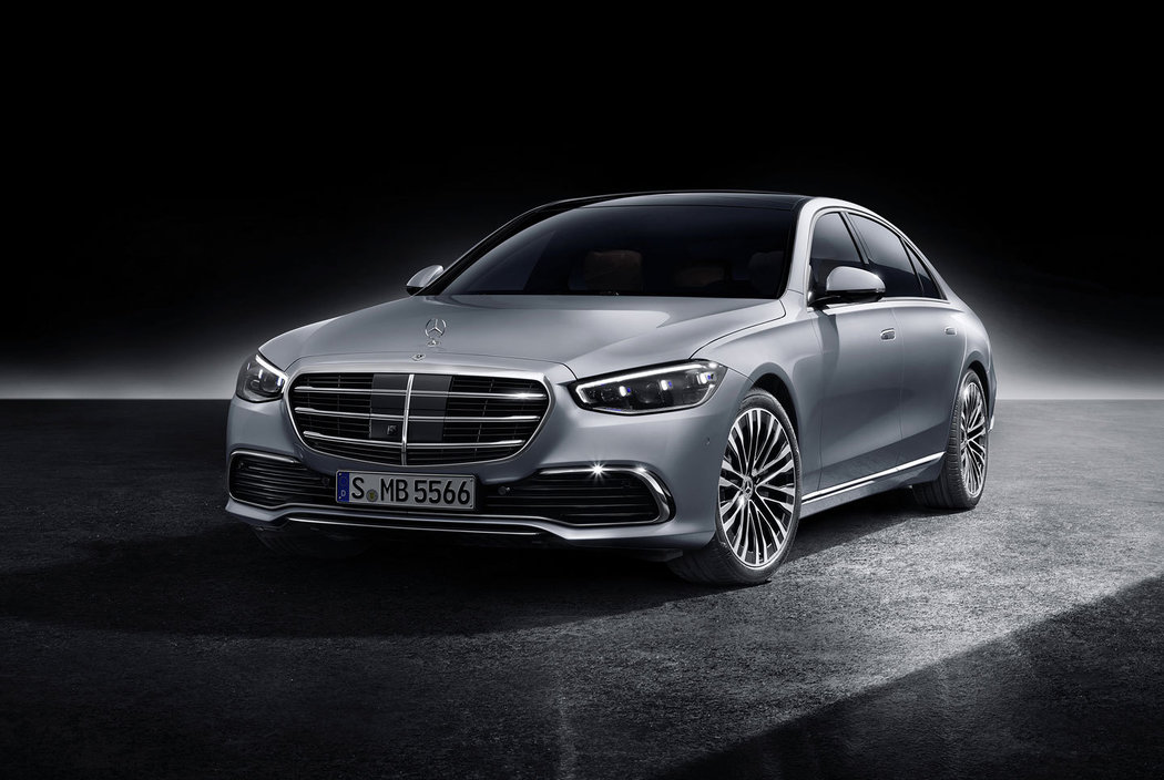 Mercedes-Benz S - představení nové vlajkové lodi a krále luxusu