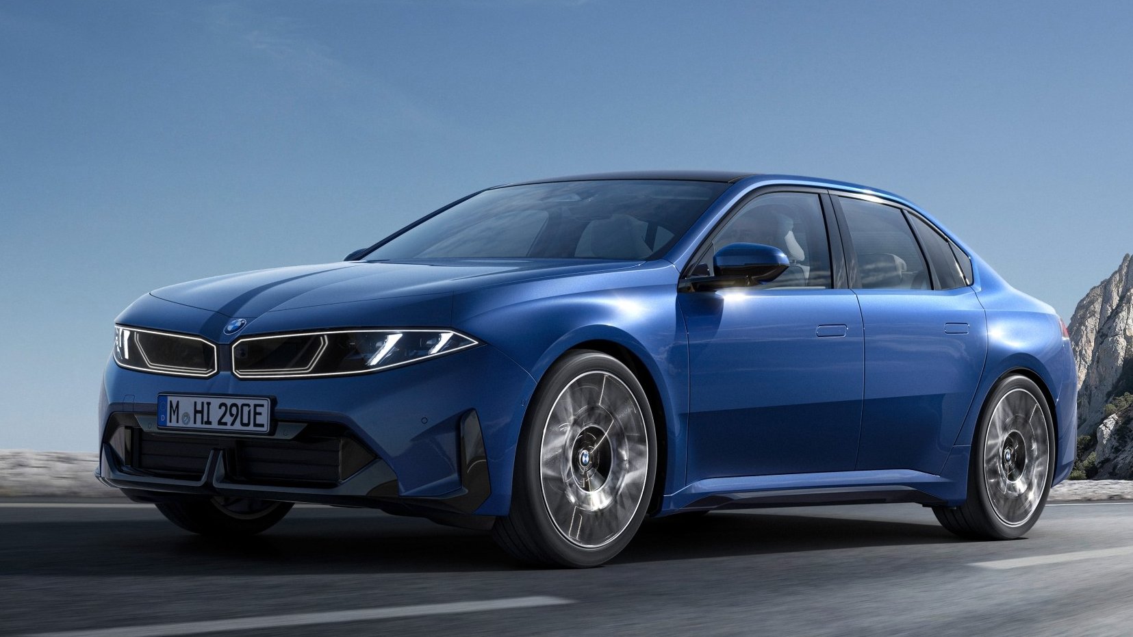 BMW i3 - NOVÝ ELEKTRICKÝ SEDAN