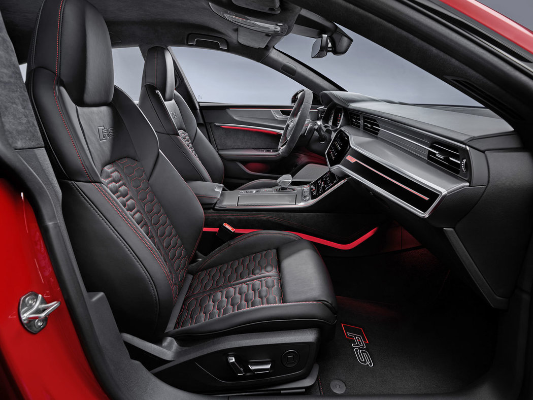 Luxusní prémiové sportovní AUDI RS 7 SPORTBACK - novinka 2020