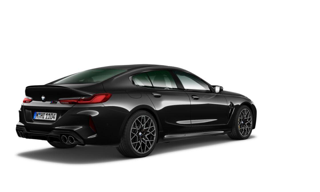 BMW M8 GRAN COUPÉ - černá metalíza sapphire