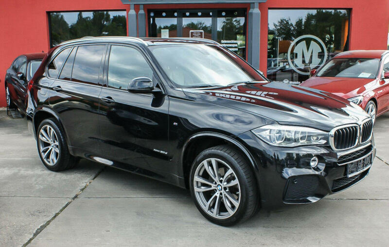 BMW X5 30d xDrive Mpaket - ojeté auto skladem - super výbava cena 869.000,- Kč bez DPH