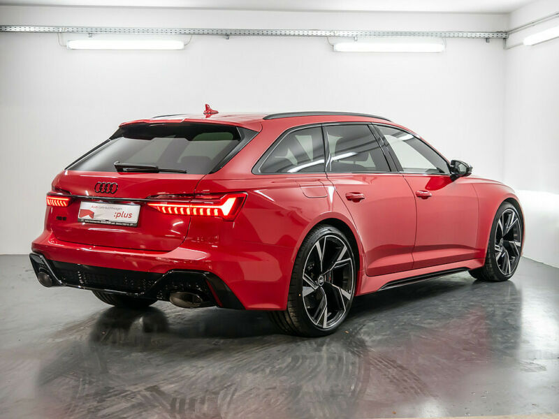 AUDI RS6 AVANT | předváděcí auto | SKLADEM | online prodej | super cena | autoibuy.com