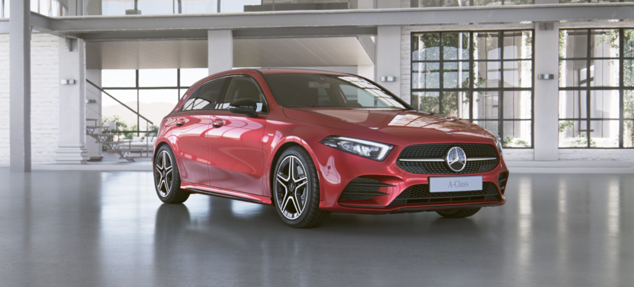 Mercedes A Hatchback 250 e HYBRID AMG | poprvé jako hybrid | 262 koní| objednání online | super cena