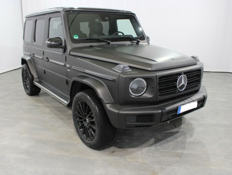 MERCEDES G 400 d 4MATIC 9G-TRONIC AMG | nafta | 330 koní | skvělá výbava | skladem ihned k předání | super cena 3.639.000 ,- bez DPH