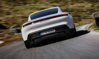  Luxusní prémiové sportovní PORSCHE TAYCAN - novinka 2020