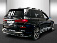  Luxusní prémiové BMW X7 M50d xDRIVE M-paket - černá sapphire metalíza Online autosalon AUTOiBUY.com