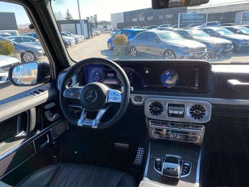 Mercedes G 63 AMG | skladem | německé předváděcí auto | V8 biturbo 585 koní | maximální výbava | nákup online na AUTOiBUY.com