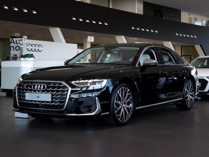 AUDI S8 TFSI QUATTRO TIPTRONIC - černá Mythos metalíza