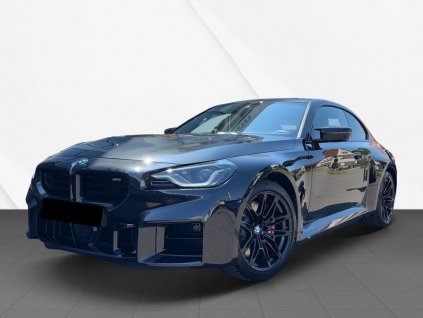 BMW M2 Coupé - černá Sapphire metalíza