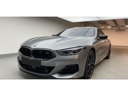 BMW M850i xDRIVE GRAN COUPÉ Mpaket - šedá matná Frozen Pure Grey metalíza