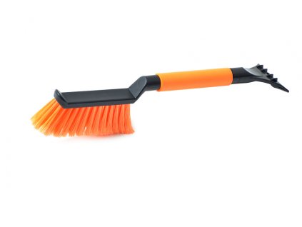 Škrabka se smetákem na sníh