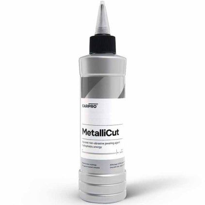 CarPro MetalliCut 150 ml