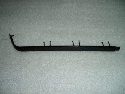 49581 lista pod svetla leva renault 9