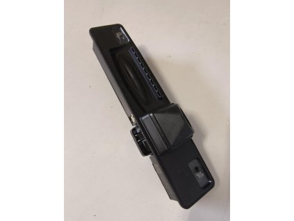 Klika kufru s držákem kamery