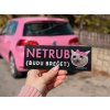magnet na auto meme crying cat před autem
