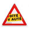 dítě v autě mgante na auto trojúhelník