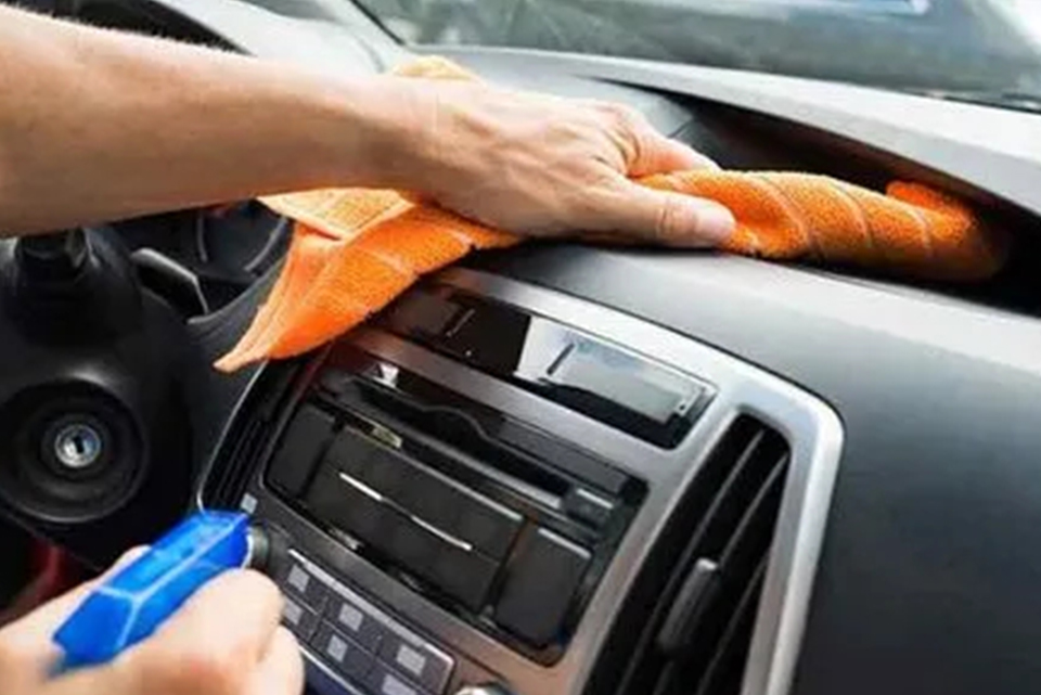 Top 10 produktov autokozmetiky, ktoré musí mať každý majiteľ auta