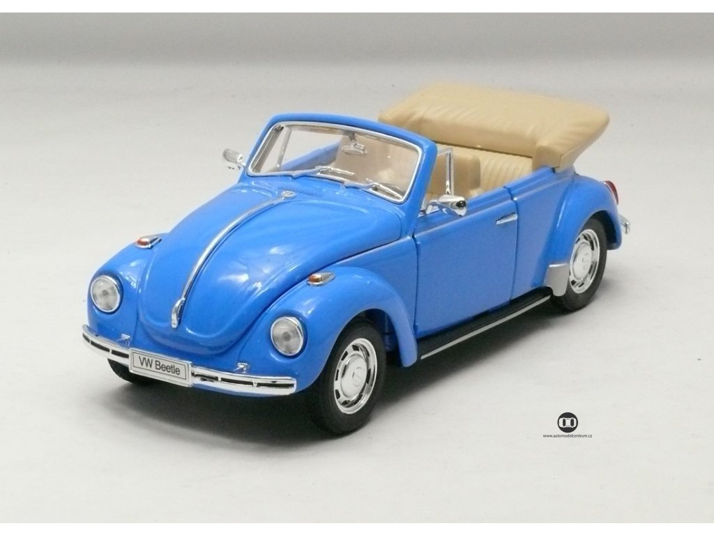 VW Beetle convertible modrá 1:24 Welly