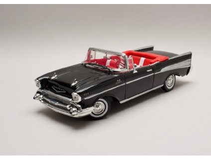 Chevrolet Bel Air 1957 Convertible černá 1 18 Motor Max 73175 bk 01