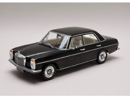 Mercedes 220 D W115 černá 1 18 MCG MCG18117 01