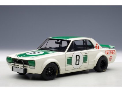 Nissan Skyline GT R KPGC10 Racing 1971 #8 Japan GP 2en Place 1 18 Auto Art 87177 01