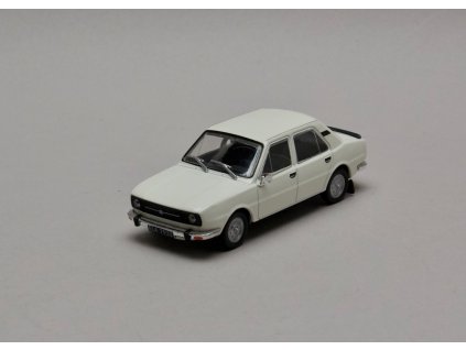 Škoda 105 S 1976 bílá 1:43 Car Selection