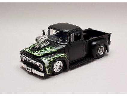 Ford F 100 Pick Up černá mat +plameny 1 24 Jada Toys 30716 01