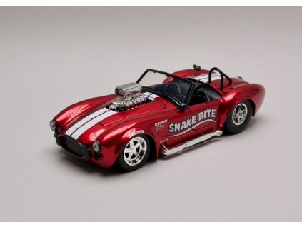 Shelby Cobra 427 S C 1965 Snake Bite červená met 1 24 Jada Toys 31705 01