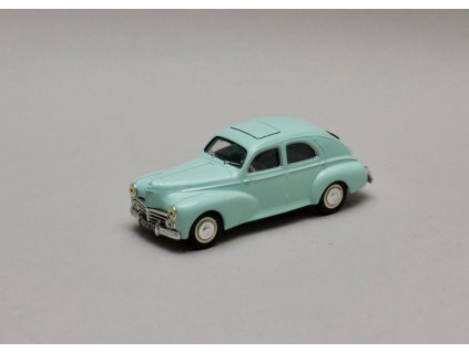 Peugeot 203 1959 sv zelená 1:43 Atlas