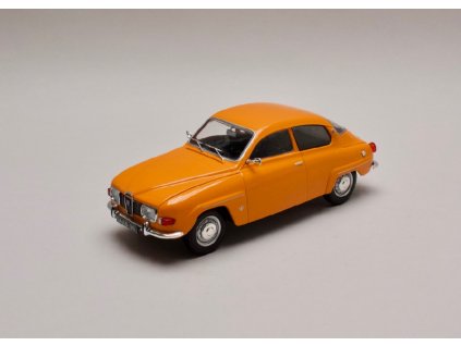 Saab 96 V4 1970 oranžová 1 24 WhiteBox 124031 01