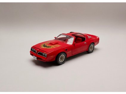 Pontiac Firebird Trans Am 1977 červená 1 18 Auto World AMM 1160 02