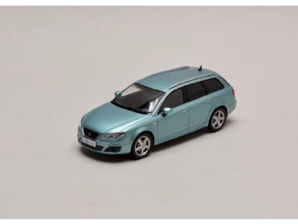 Seat Exeo ST met. modrá Nayarra 1 43 Seat Auto 01