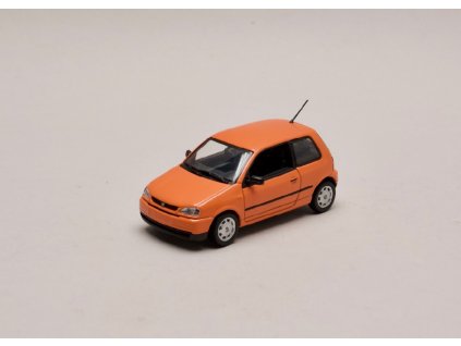 Seat Arosa 1997 oranžová 1 43 Minichamps Seat Auto 01