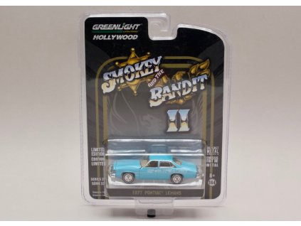 Pontiac LeMans 1977 Smokey and the bandit II 1 64 Greenlight 01