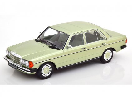 Mercedes 280E W123 1977 zelená metalíza 1 18 KK scale KKDC 180353 01