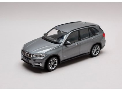 BMW X5 šedá metalíza 1 24 Welly 24052 01