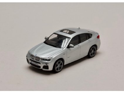 BMW X4 2015 stříbrná (F26) 1 43 Herpa 80422348787 01
