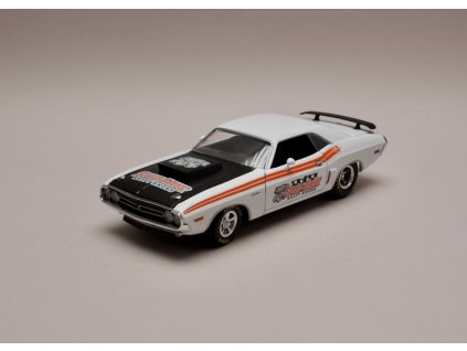 Dodge Challenger r:t hemi 1971 %22Speed Dawk%22 1 24 M2 Machines 01