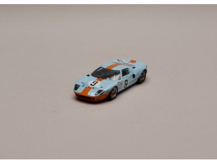 Ford GT40 Gulf #9 Winner 24h LeMans 1968 1 43 Champion SPARK 04 01