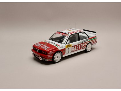 BMW M3 E30 Sport Evo #1 24h Spa 1991 1 18 IXO 18RMC081A.20 01